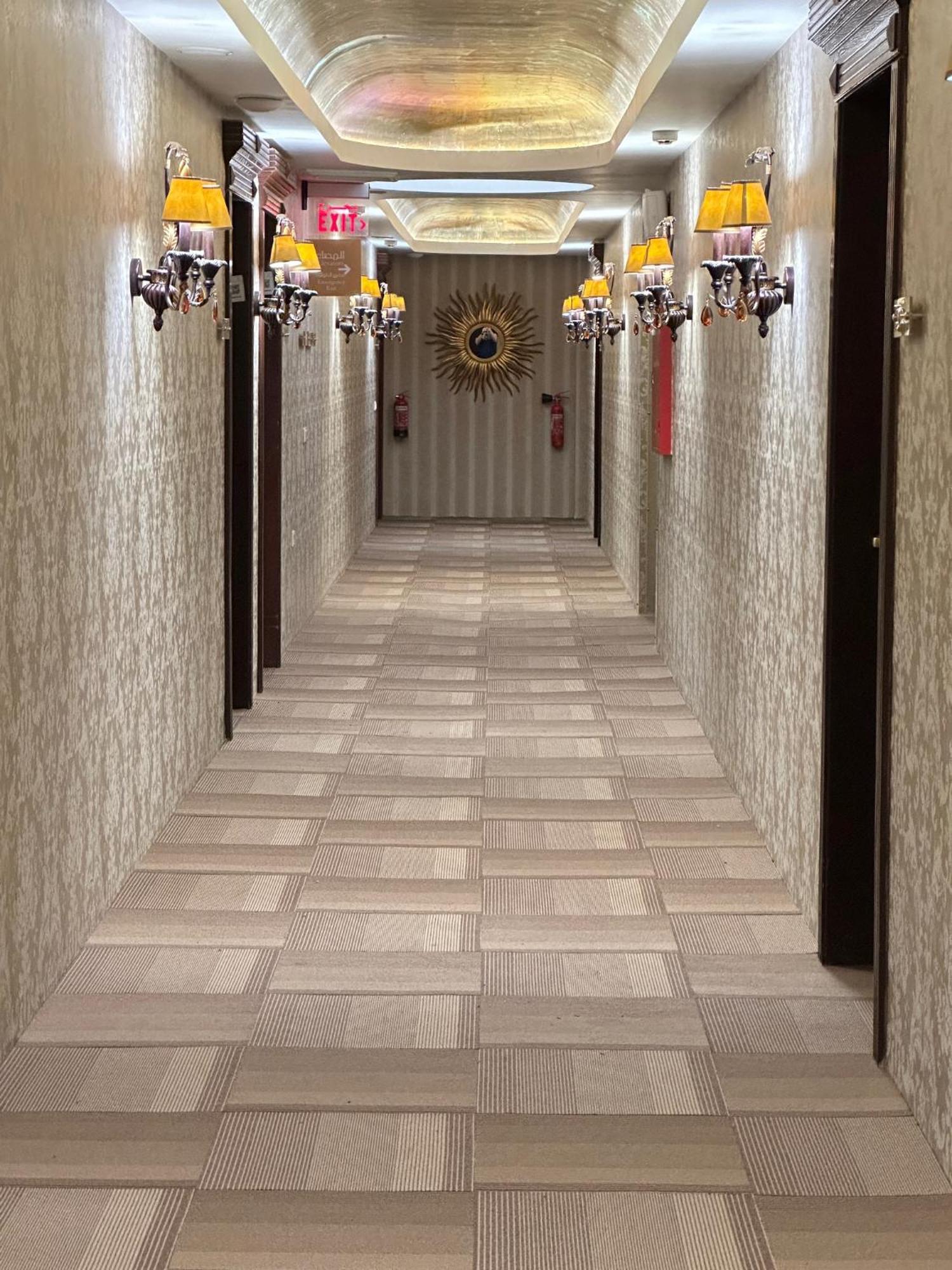 The Palace Suites Khobar Extérieur photo