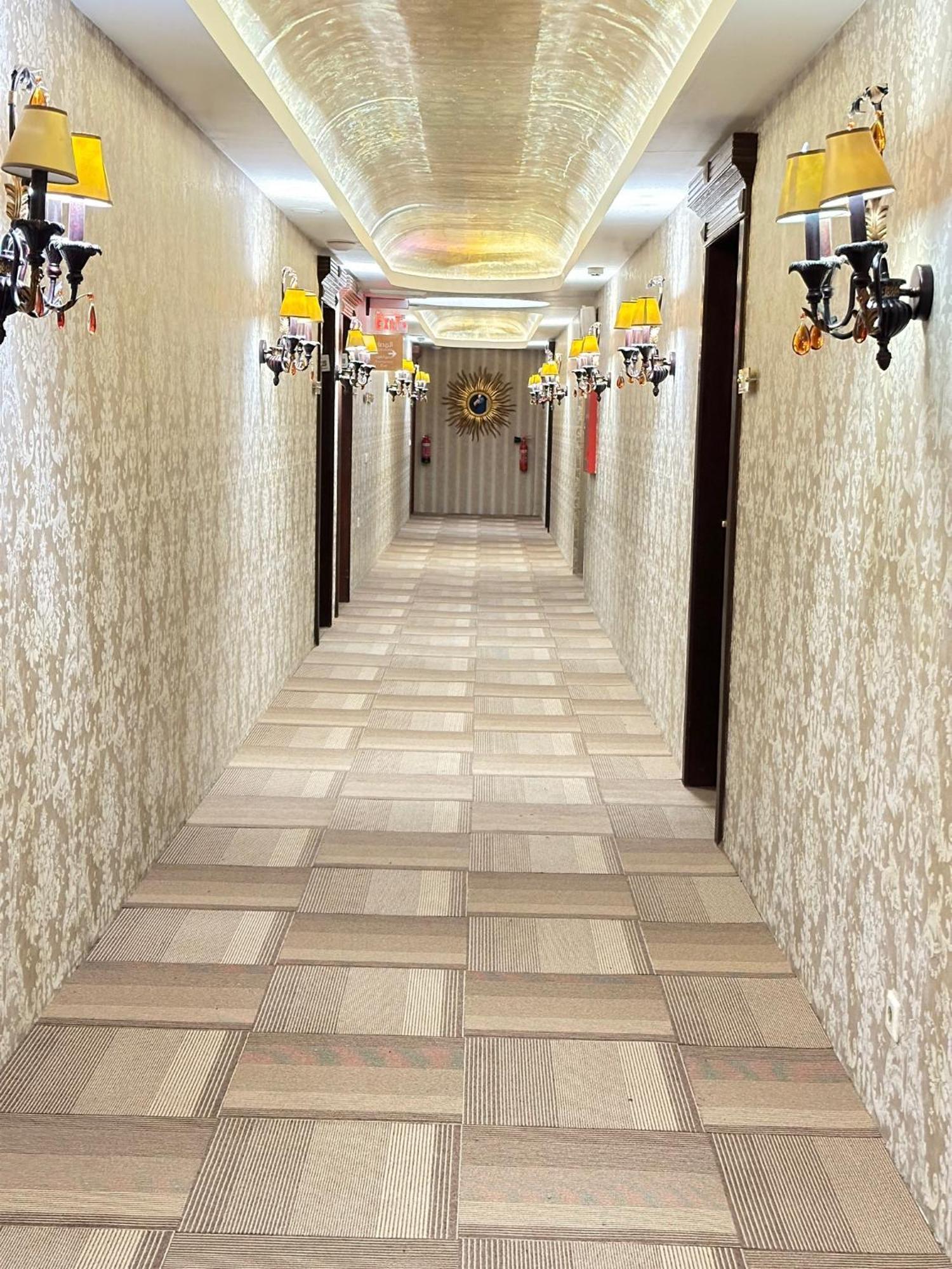 The Palace Suites Khobar Extérieur photo