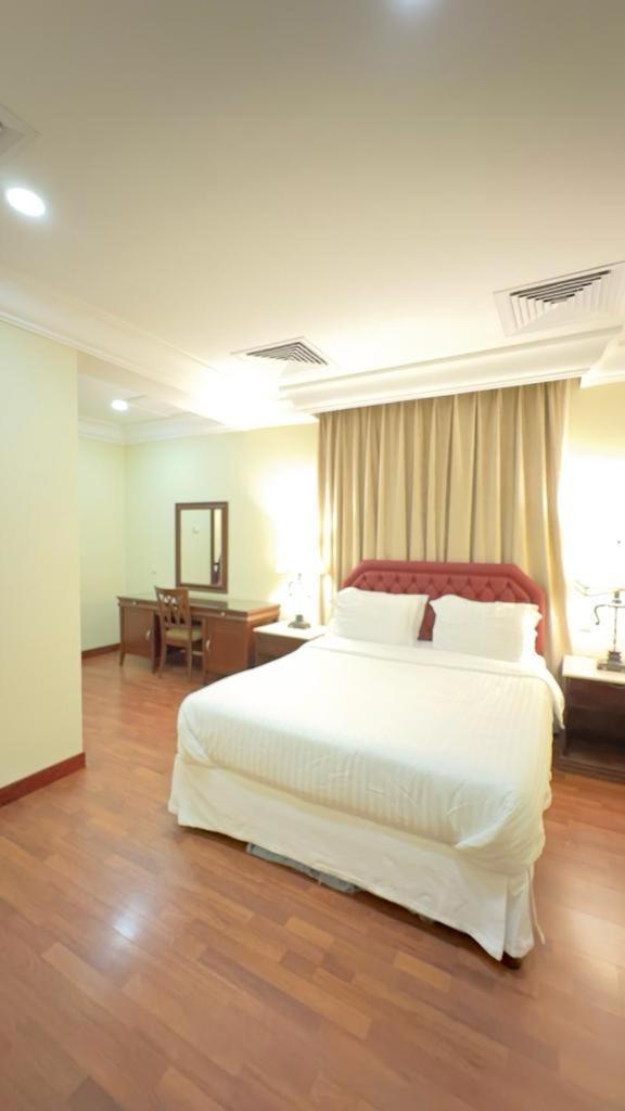 The Palace Suites Khobar Extérieur photo