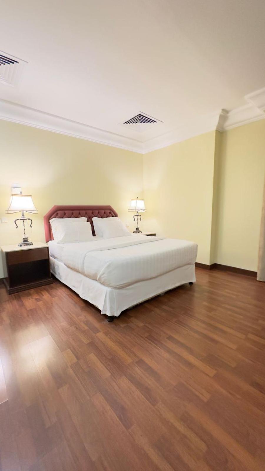 The Palace Suites Khobar Extérieur photo